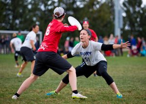 From the sideline, Riot's Sarah Griffith has squared up to her mark so she can throw either around or inside. Photo: Nick Lindeke -- UltiPhotos.com